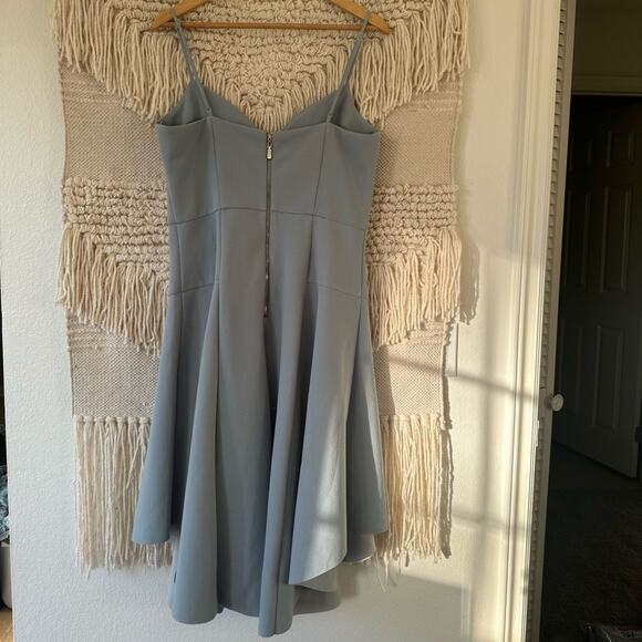 Elliatt Petal Midi Dress - Picture 7 of 7